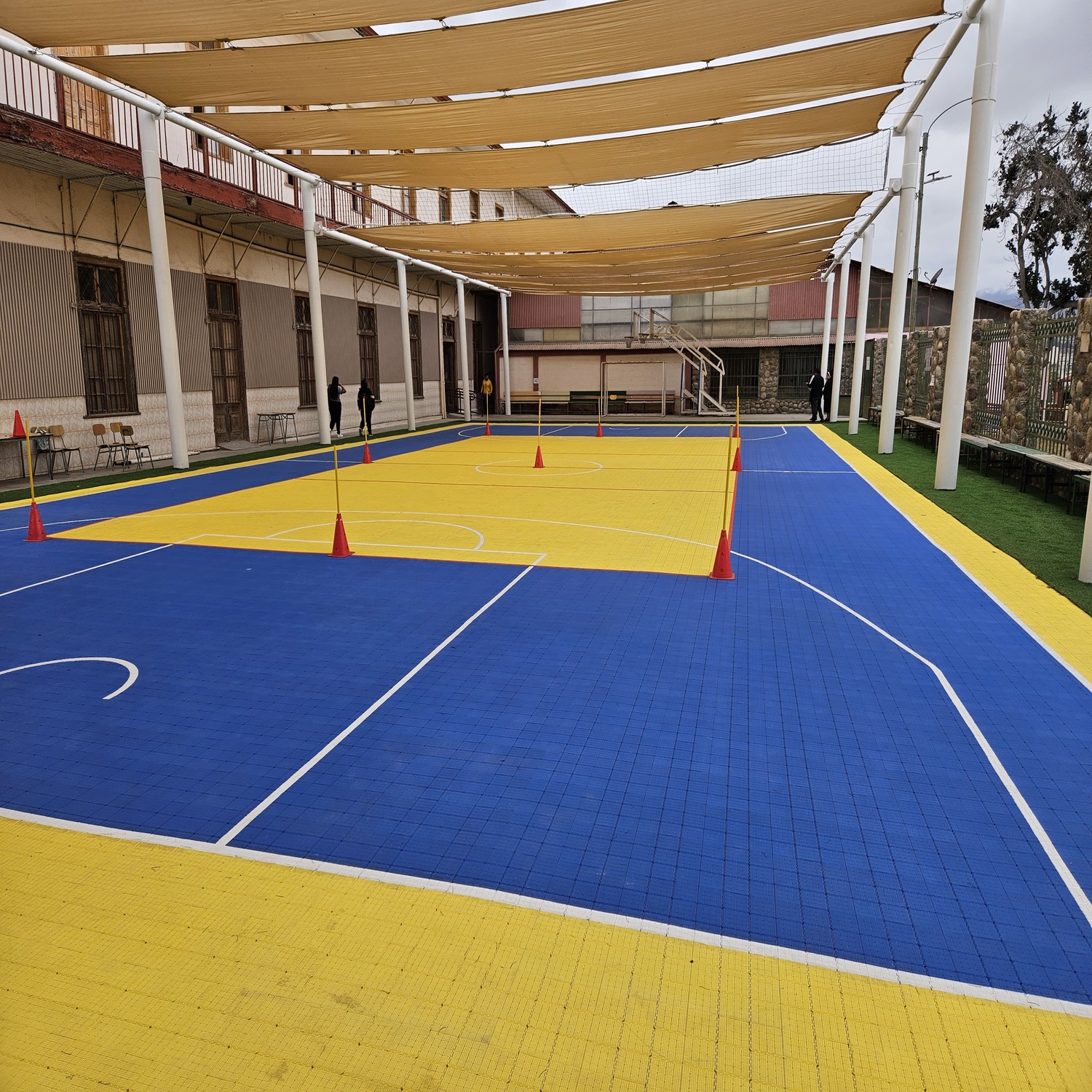 Multicancha de Baldosa TPE Bodenflex Instalada